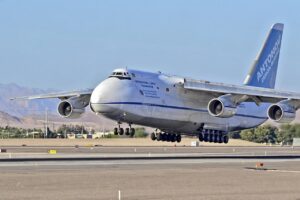 Przeczytaj artykuł ANTONOV An-124 RUSŁAN