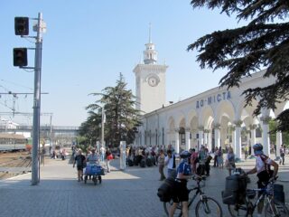 wyjazd krym jesien 9 symferopol dworzec img 5533